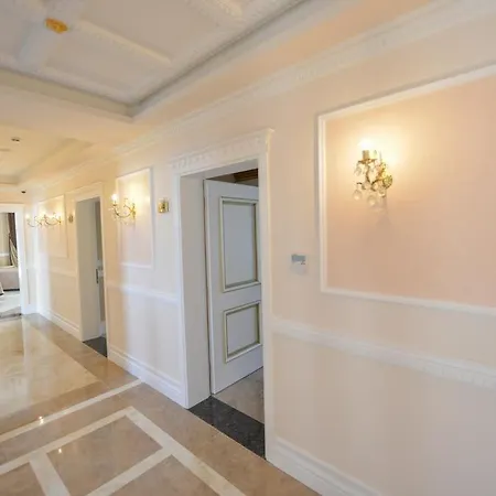 Luani Arte Hotel
