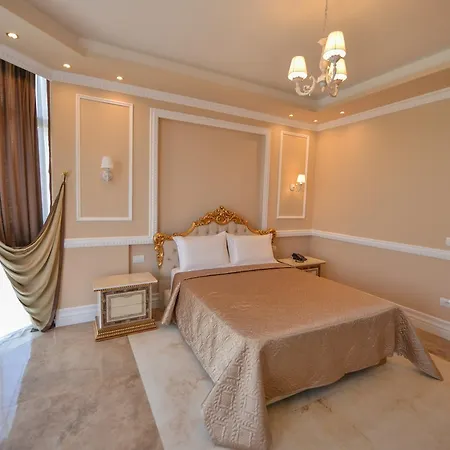 Luani Arte Hotel