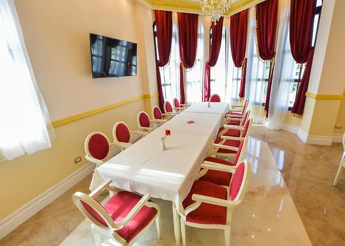 Luani Arte 酒店 Shkodër