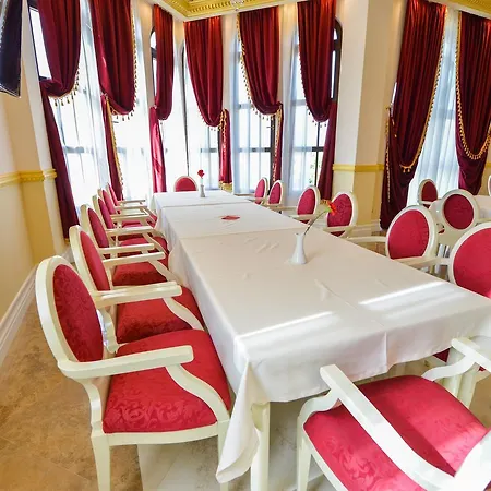 Luani Arte Otel